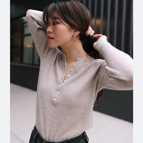 Everlane Sweaters - Everlane the cashmere Henley sweater